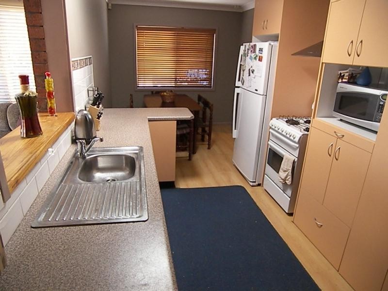 65 Lakelands Drive, Dapto NSW 2530