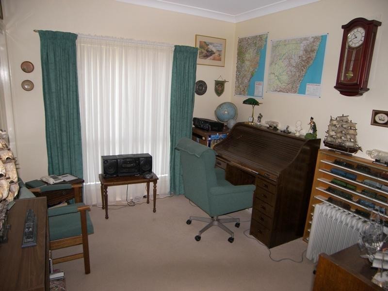 38 Delmont Place, Kanahooka NSW 2530