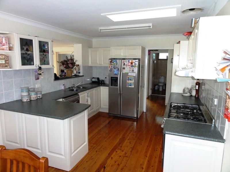 87 Kanahooka Road, Kanahooka NSW 2530