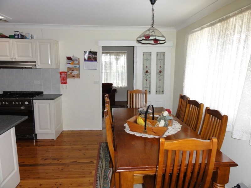 87 Kanahooka Road, Kanahooka NSW 2530