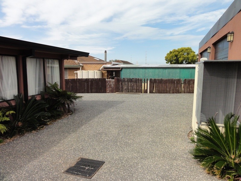 87 Kanahooka Road, Kanahooka NSW 2530