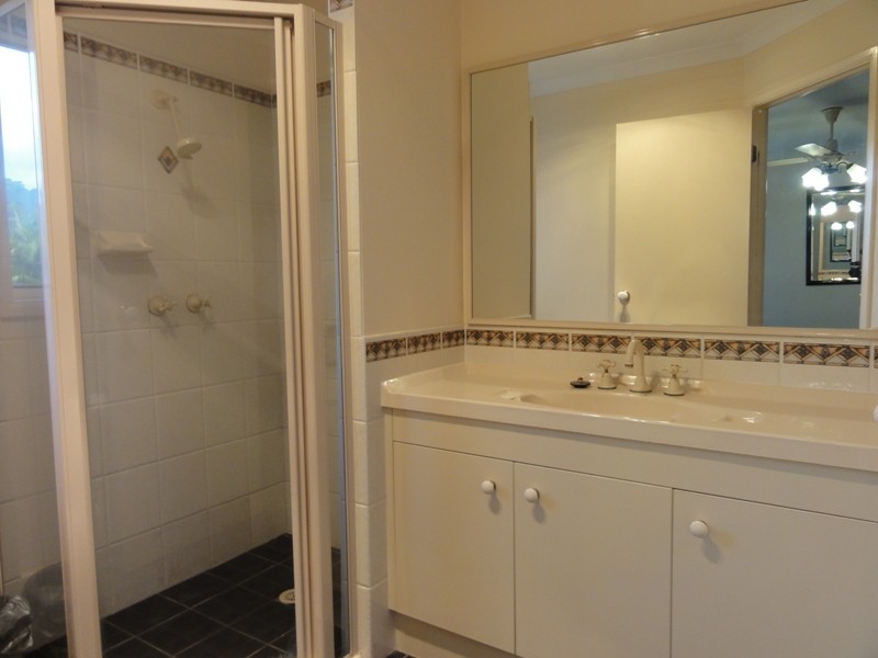 15 Mundoonen Crescent, Horsley NSW 2530