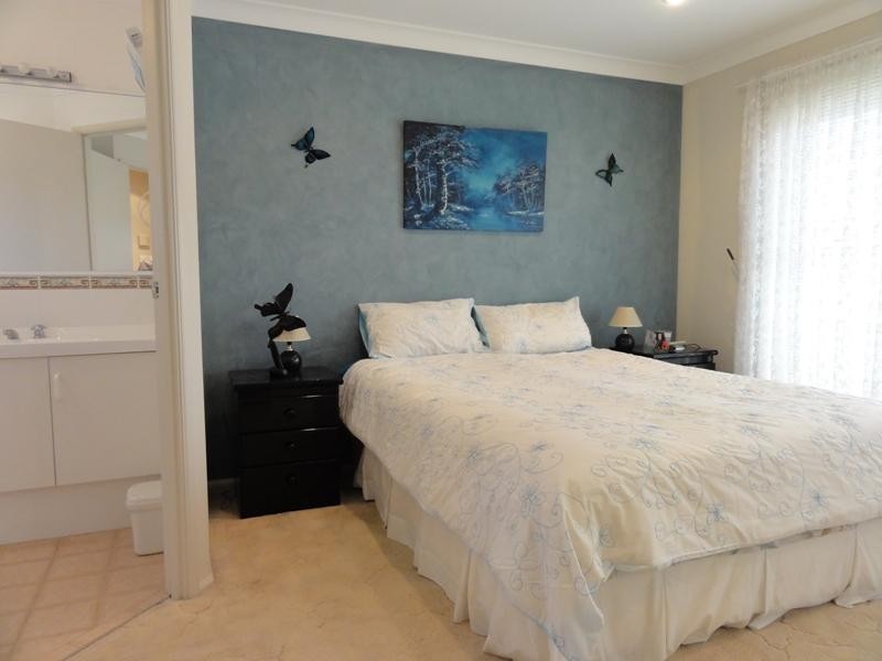 11 Felix Avenue, Horsley NSW 2530