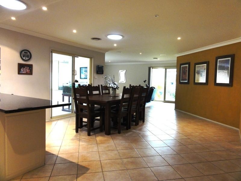 11 Felix Avenue, Horsley NSW 2530