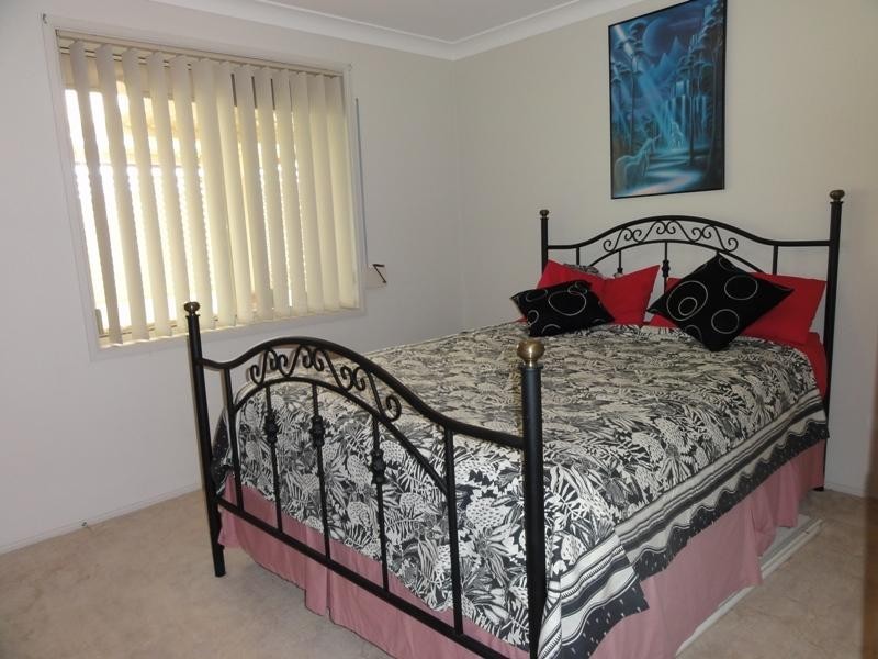 11 Felix Avenue, Horsley NSW 2530