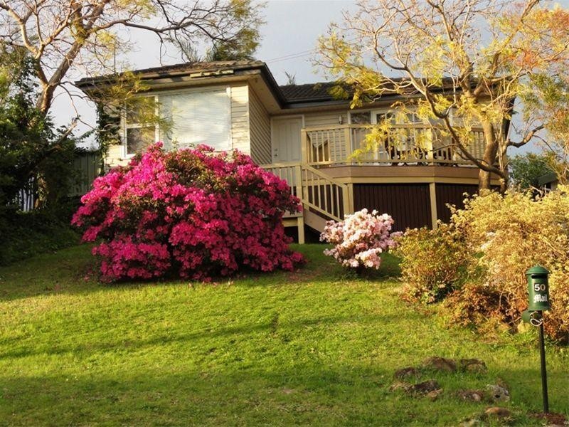 50 Stanley Avenue, Farmborough Heights NSW 2526