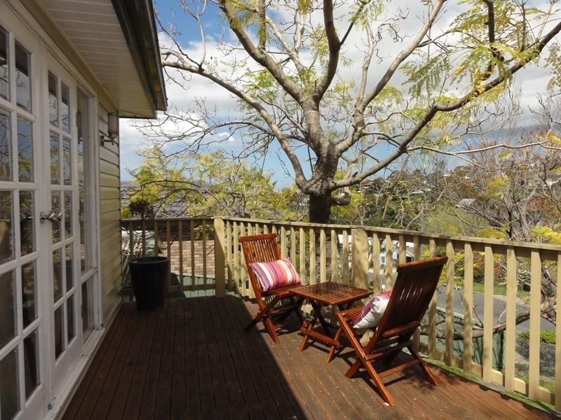 50 Stanley Avenue, Farmborough Heights NSW 2526