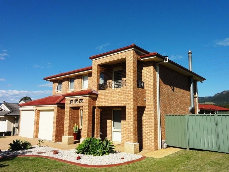 2 Riverpark Way, Horsley NSW 2530