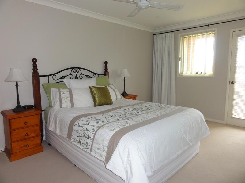 2 Riverpark Way, Horsley NSW 2530