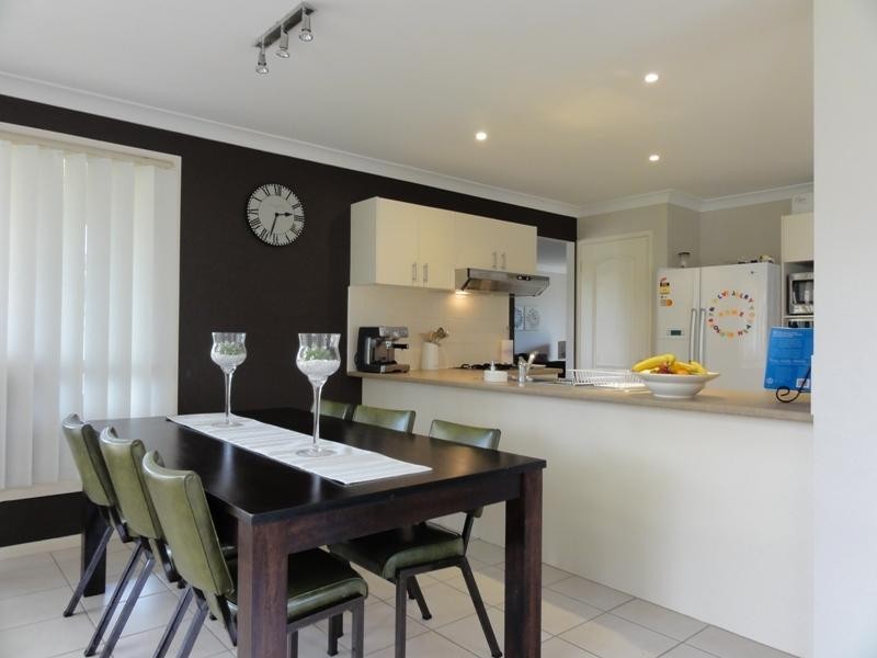 2 Riverpark Way, Horsley NSW 2530