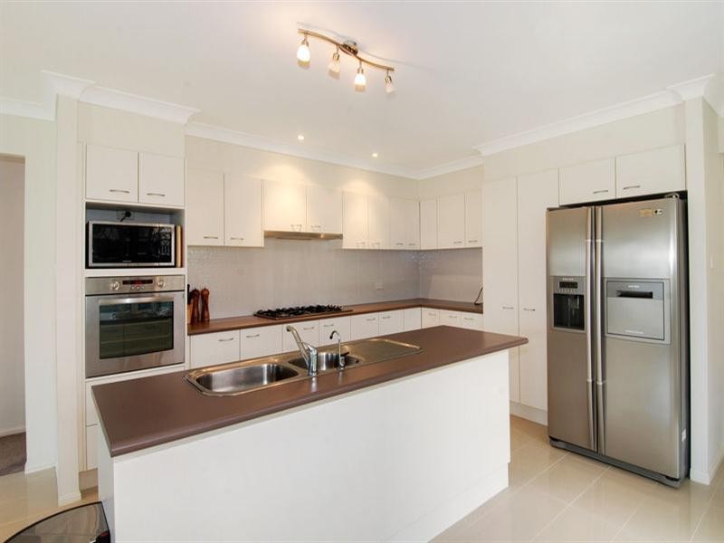 3 Athanlin Avenue, Haywards Bay NSW 2530