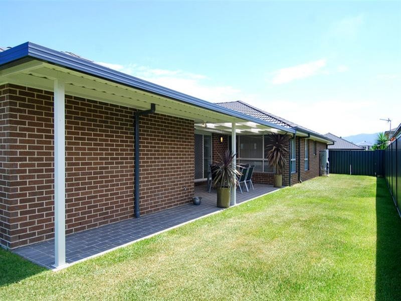 3 Athanlin Avenue, Haywards Bay NSW 2530