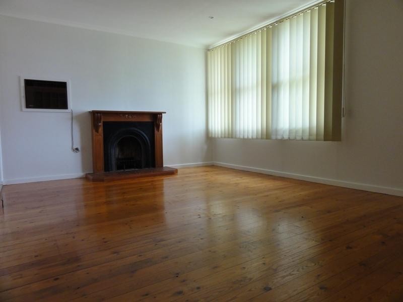 23 Barellan Avenue, Dapto NSW 2530