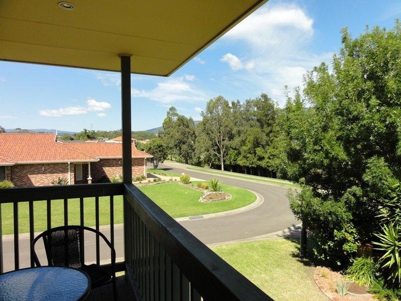 2 Dombarton Place,, Horsley NSW 2530