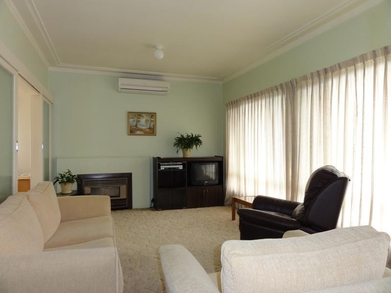 30 Burrell Crescent, Dapto NSW 2530