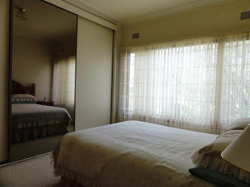 30 Burrell Crescent, Dapto NSW 2530