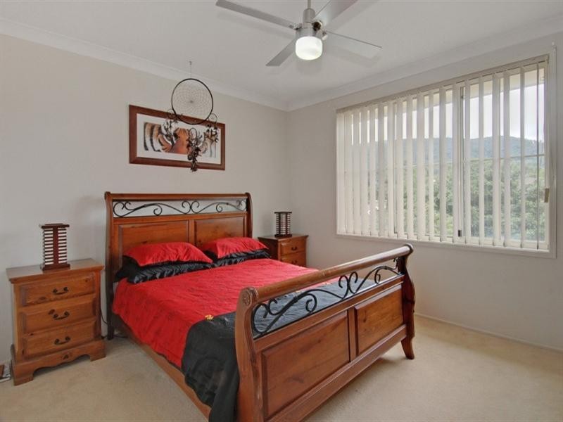 7 Esperance Drive, Albion Park NSW 2527