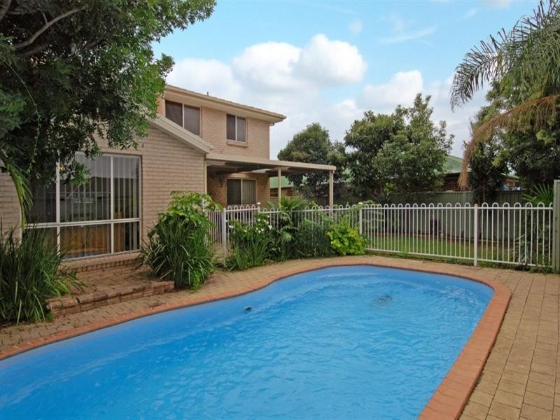 7 Esperance Drive, Albion Park NSW 2527