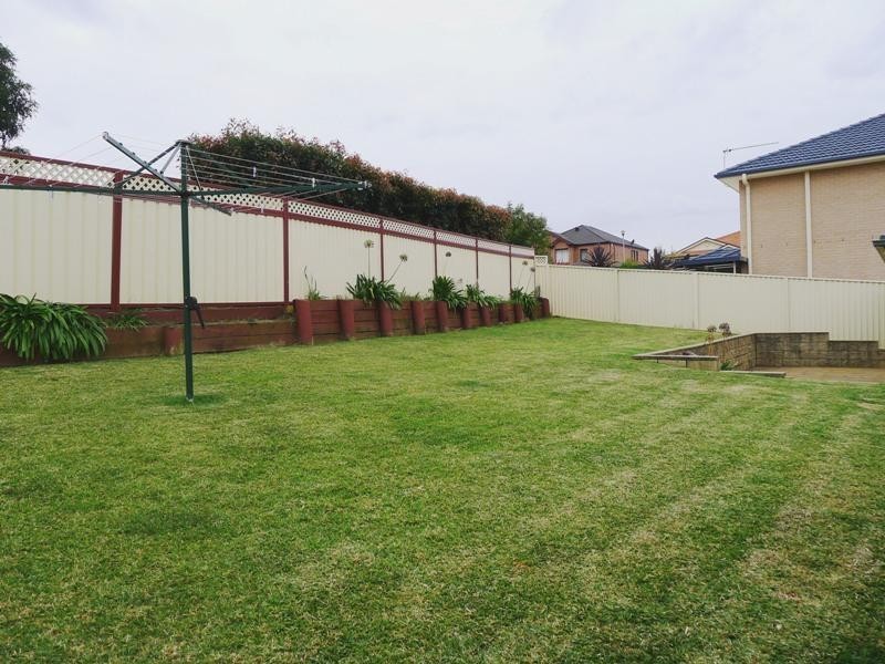 29 Glengarry Way, Horsley NSW 2530