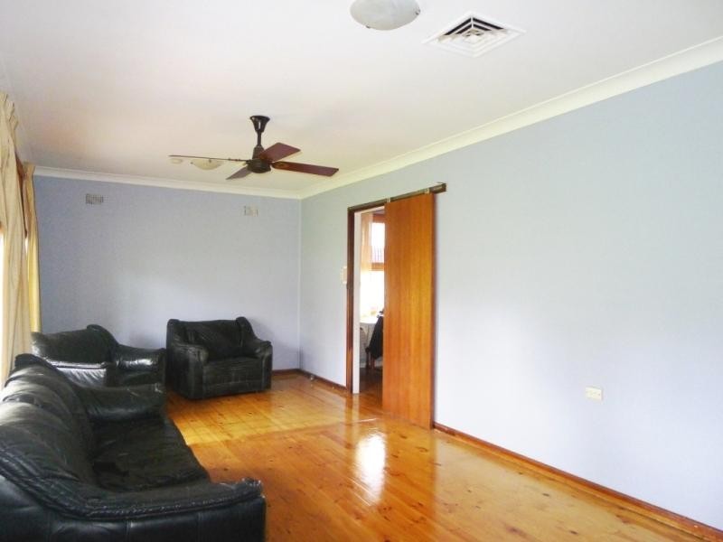 12 Byamee Street, Dapto NSW 2530