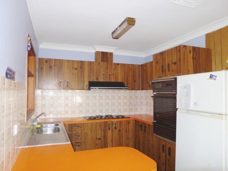 12 Byamee Street, Dapto NSW 2530