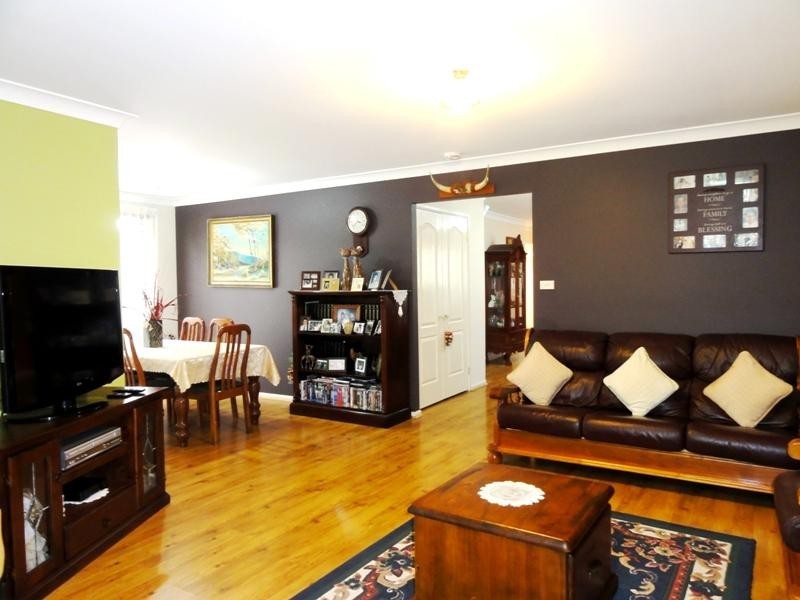 41 Timms Place, Horsley NSW 2530