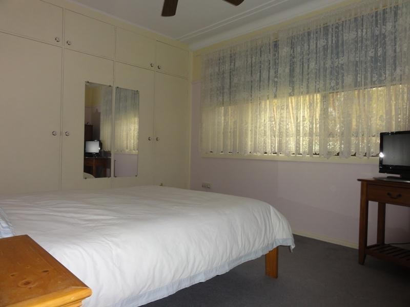 5 Avonlea Street, Dapto NSW 2530