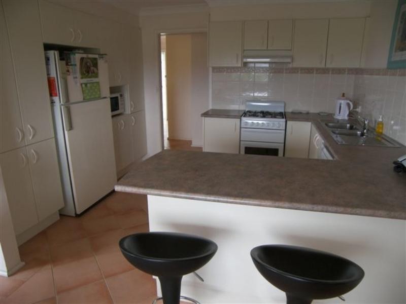 108 Kanahooka Road, Kanahooka NSW 2530