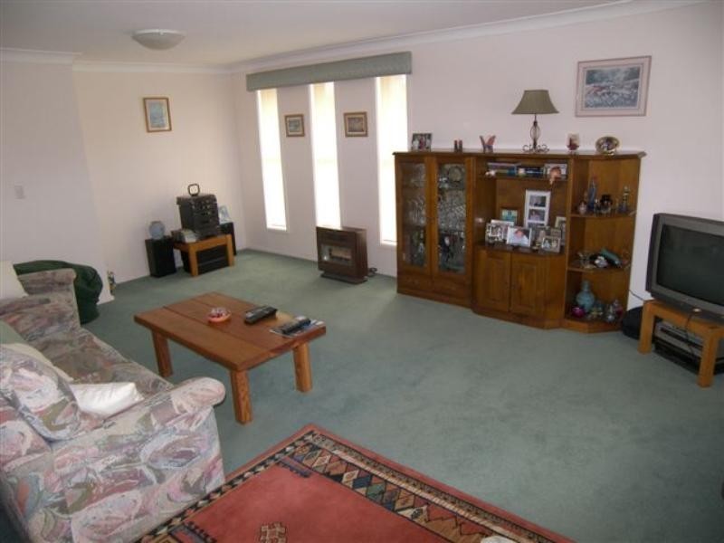 108 Kanahooka Road, Kanahooka NSW 2530