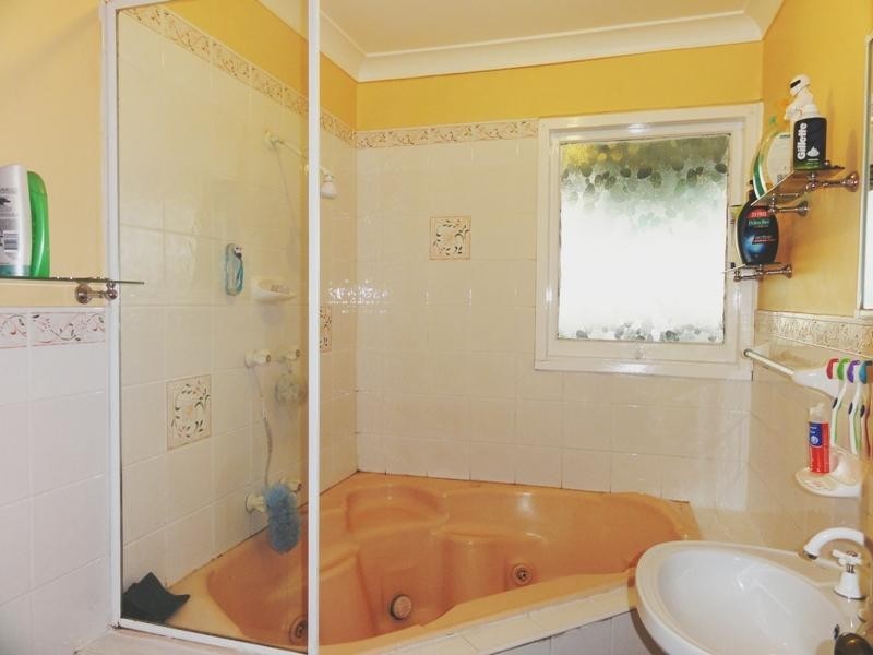46 Gilba Road, Koonawarra NSW 2530