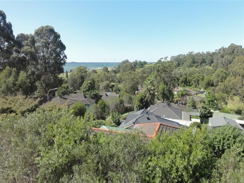 17 Woombye Close, Koonawarra NSW 2530