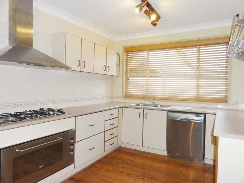 47 Brigadoon Circuit, Oak Flats NSW 2529