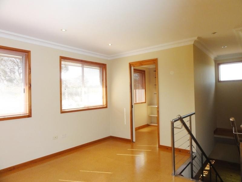47 Brigadoon Circuit, Oak Flats NSW 2529