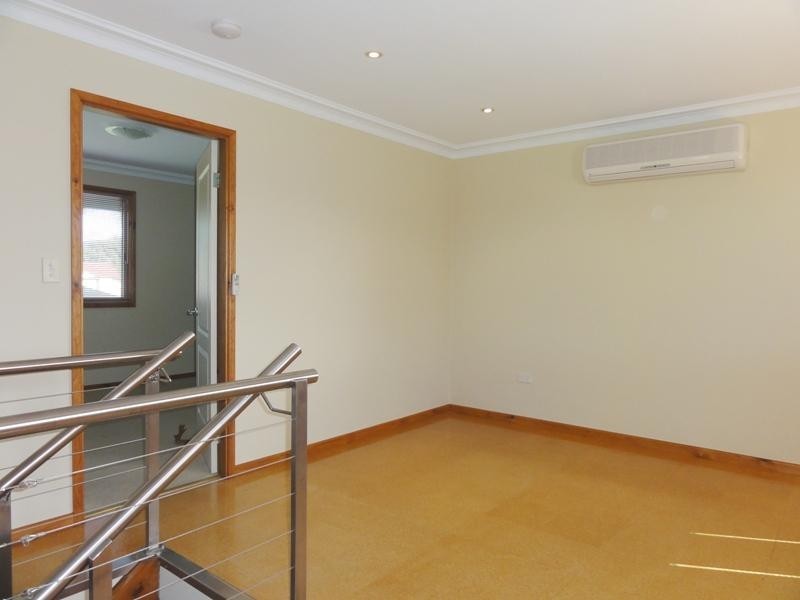 47 Brigadoon Circuit, Oak Flats NSW 2529