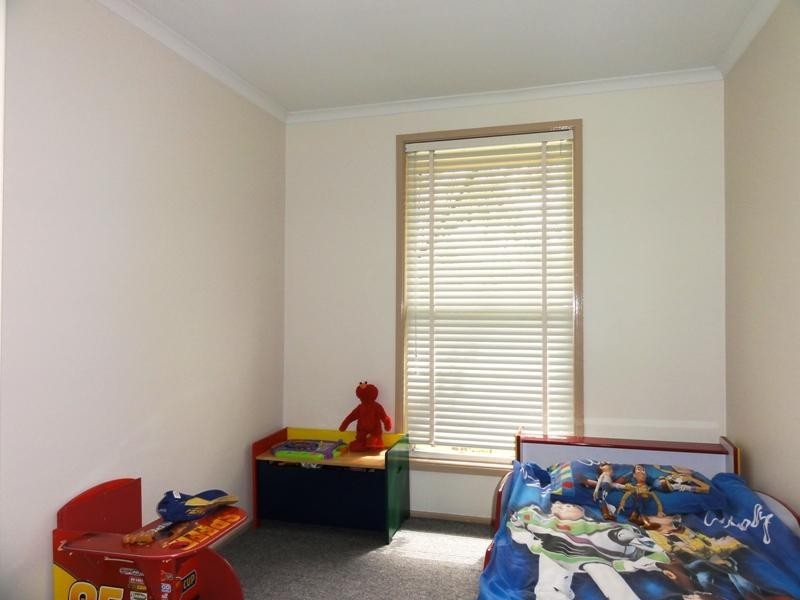 32 Penrose Drive, Dapto NSW 2530