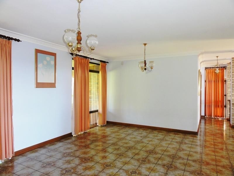 59 Iola Avenue, Farmborough Heights NSW 2526