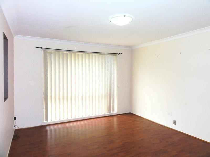 15 Mundoonen Crescent, Horsley NSW 2530