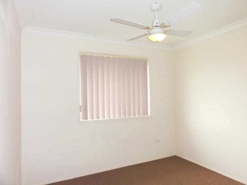 15 Mundoonen Crescent, Horsley NSW 2530