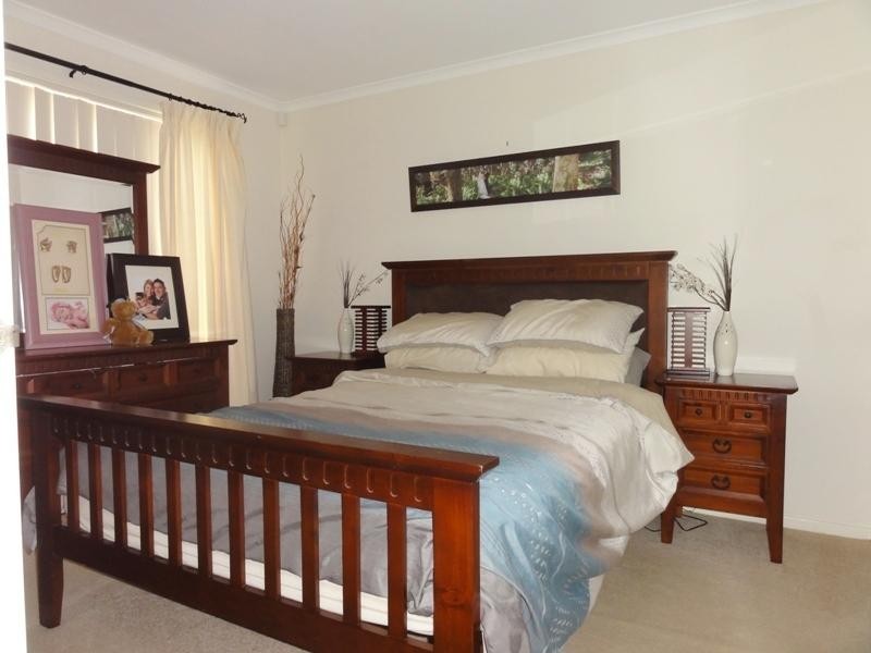 12 Herriott Crescent, Horsley NSW 2530