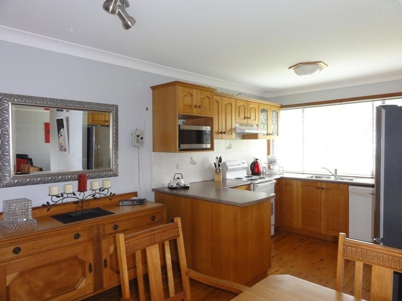 71 Thirroul Road, Kanahooka NSW 2530