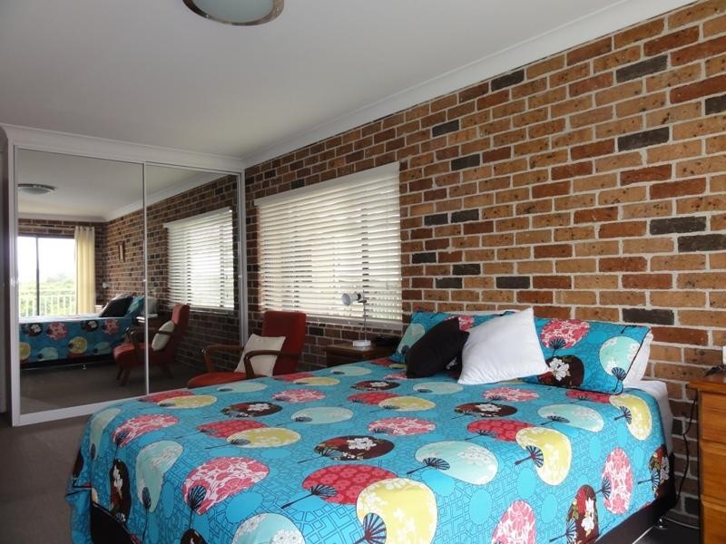 71 Thirroul Road, Kanahooka NSW 2530