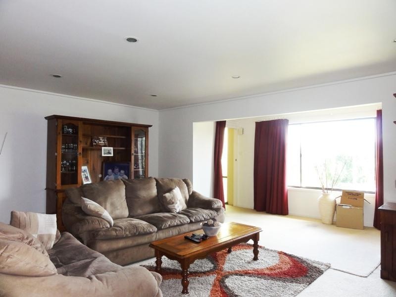 14 William Beach Road, Kanahooka NSW 2530