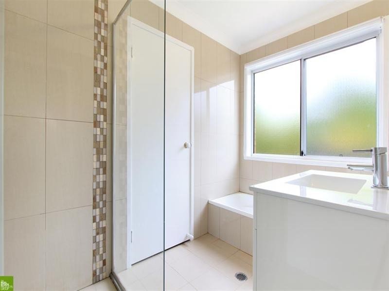 28 Jenail Place, Horsley NSW 2530