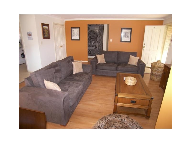 5/1 Gilba Road, Dapto NSW 2530