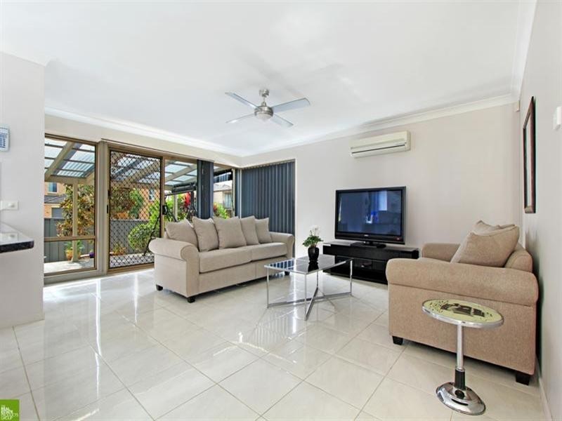 1 Gerongar Crescent, Haywards Bay NSW 2530