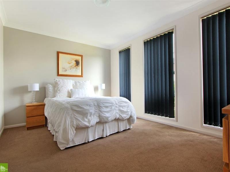 1 Gerongar Crescent, Haywards Bay NSW 2530