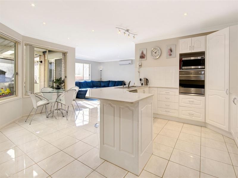 2 Erin Place, Horsley NSW 2530