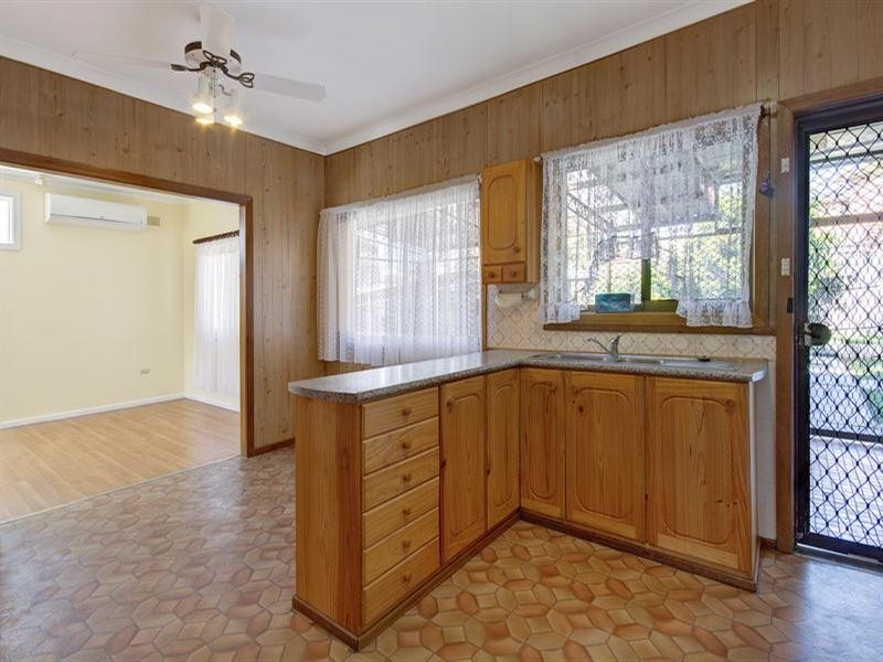 7 Exmouth Road, Kanahooka NSW 2530