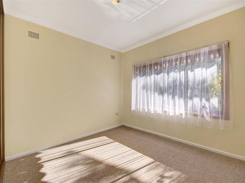 7 Exmouth Road, Kanahooka NSW 2530