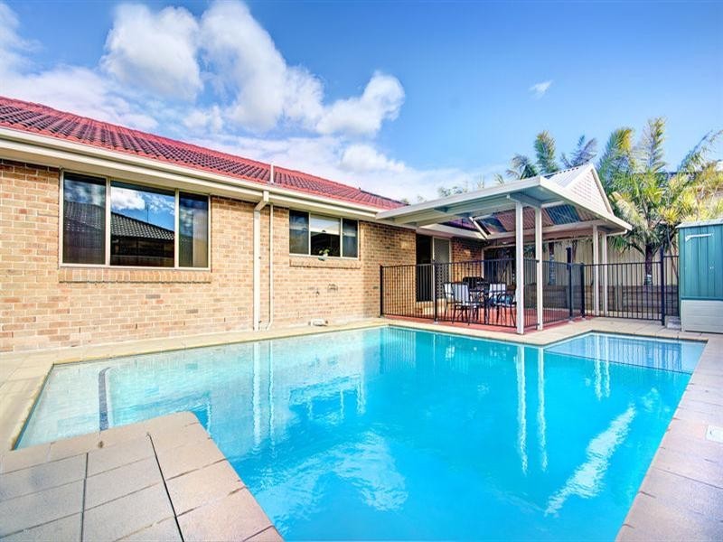 104 Daintree Drive, Albion Park NSW 2527